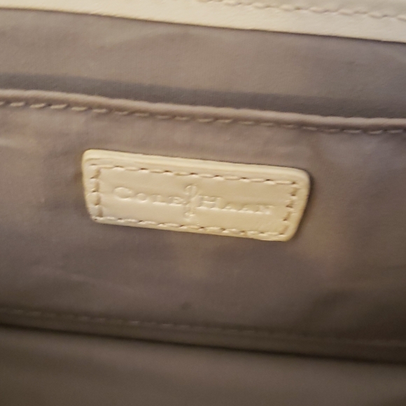 Cole Haan Summer Straw Crossbody w Cream Trim - Picture 4 of 7